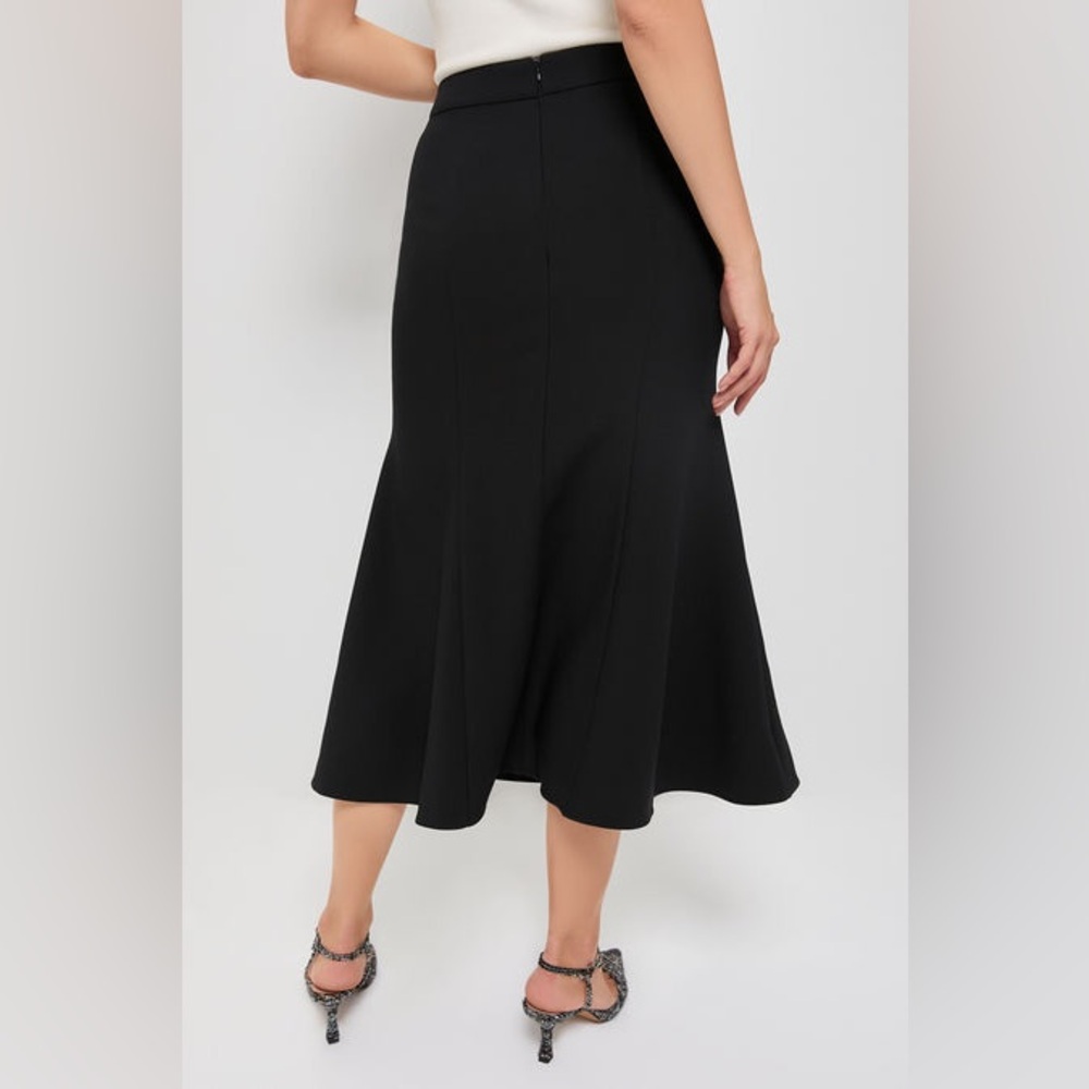 Tuckernuck Classic Black Midi Skirt - Picture 4 of 10
